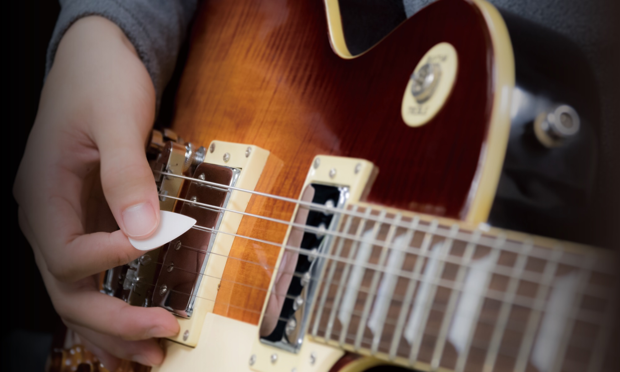 ジルコニア製ピック -HADES- | 株式会社ピーエムティー