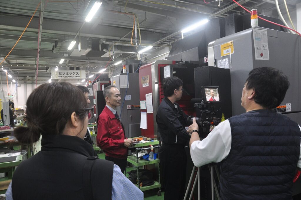 取材風景―THE LEADERS〜未来を創るモノづくり企業〜│株式会社ピーエムティー
